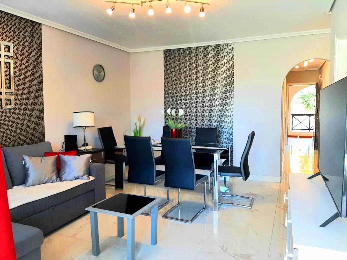 Elegant Style 3-Bedroom Brand New Apartment ซานมิเกลเดียโบนา ภายนอก รูปภาพ